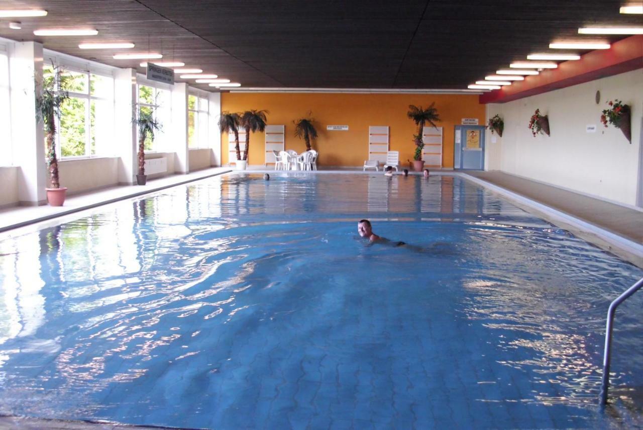 Ferienwohnung "Rodelnde Geiss" Mit Schwimmbad Браунлаге Экстерьер фото